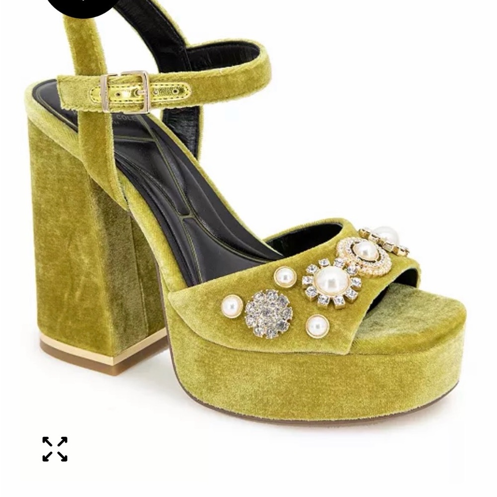 Kenneth Cole Green Velvet Platform Heels